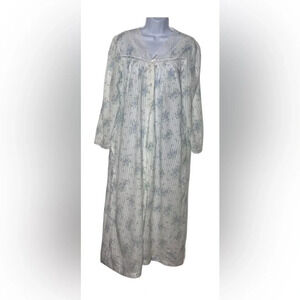Vtg WILLOW CREEK Robe Pearl Buttons Striped Floral White Blue Sz Small Lace Trim